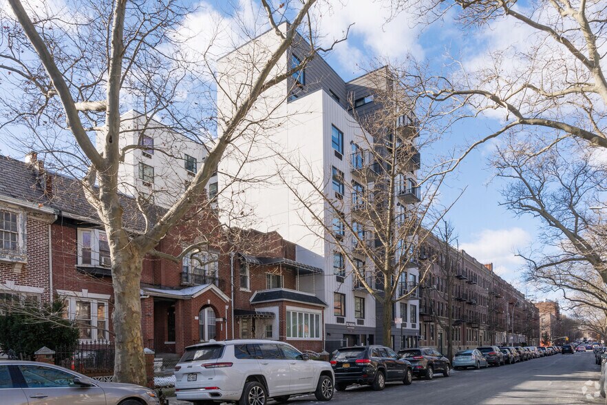 More Photos Of 1042 President St, Brooklyn Apartments For Sale