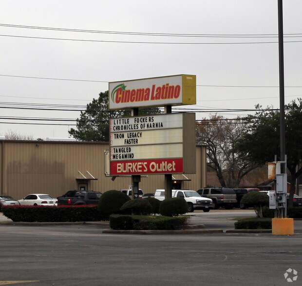 More Photos Of 2211-2225 Southmore Ave, Pasadena Unknown For Lease