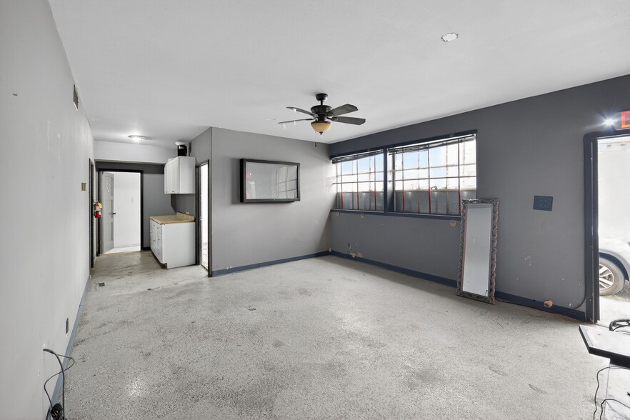 More Photos Of 760 Stone St, Oakland Industrial For Sale