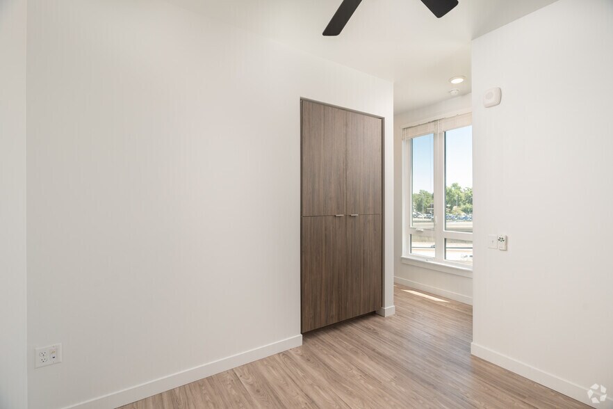 More Photos Of 1190 S Pennsylvania St, Denver Apartments For Sale
