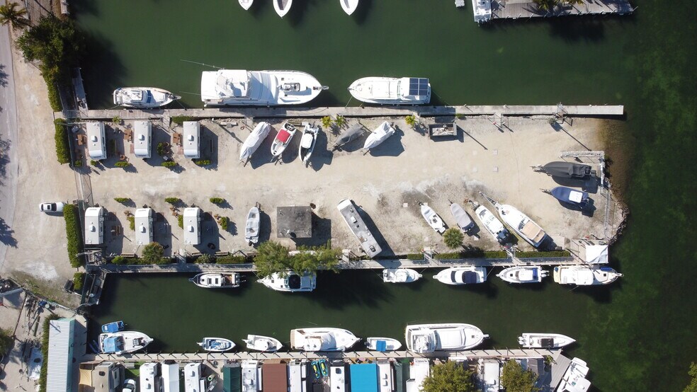 More Photos Of 199 Morris Ave, Key Largo Marina For Sale