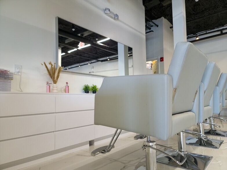 More Photos Of 770 Broadway, Raynham Storefront Retail Office For Lease