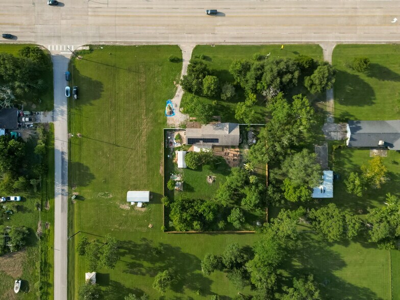 Primary Photo Of 11111 FM 1764 Rd, Santa Fe General Retail For Sale