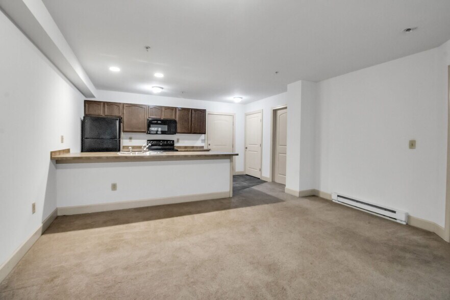 More Photos Of 2-85 Bristol Ln, Ellicottville General Retail For Sale