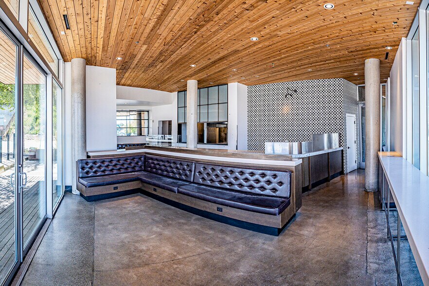 More Photos Of 3155 S Moody Ave, Portland Apartments For Lease