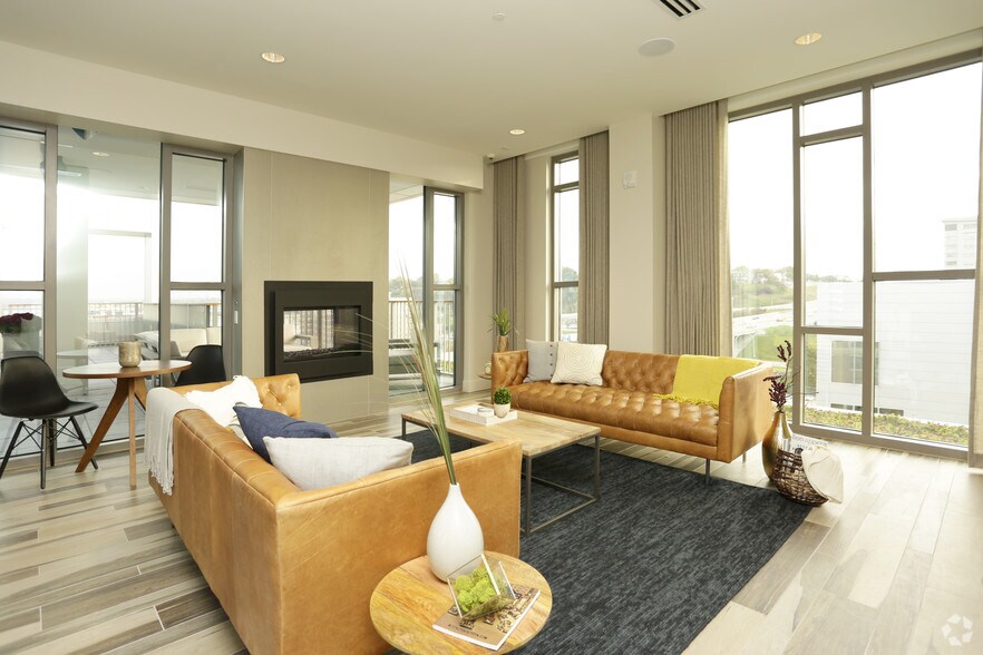 More Photos Of 201 Michigan St NW, Grand Rapids Apartments For Lease