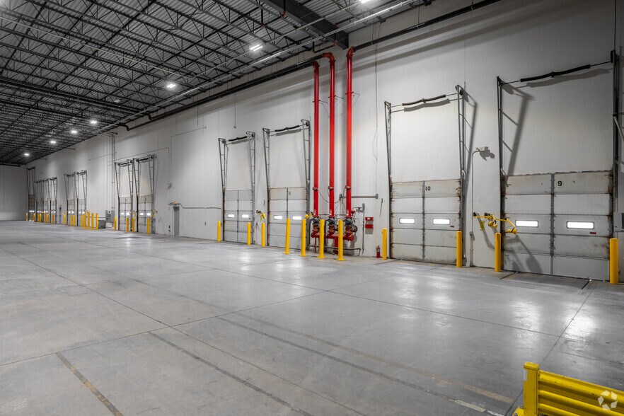 More Photos Of 12430 Mercantile Ave, El Paso Warehouse For Lease
