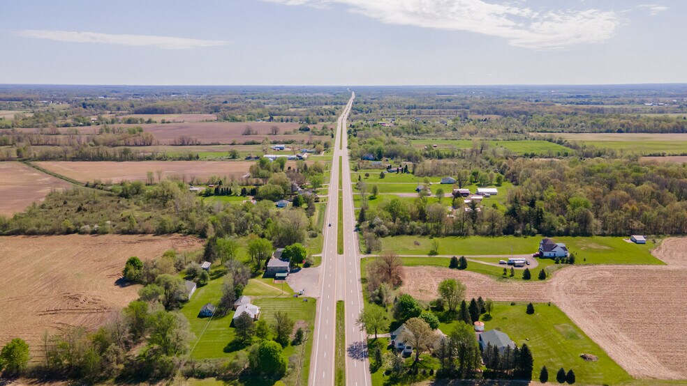 More Photos Of 11424 W Corunna Rd, Lennon Storefront Retail Residential For Sale