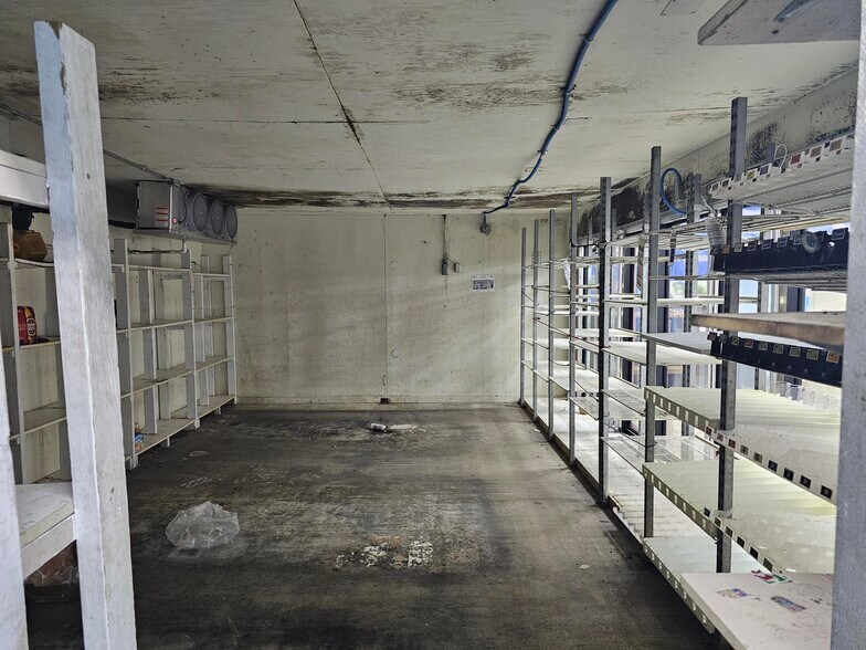 More Photos Of 7019 Branching Ct, San Antonio Convenience Store For Lease