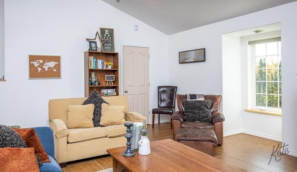 More Photos Of 5972 Richardson Hwy, Fairbanks Lodge Meeting Hall For Sale