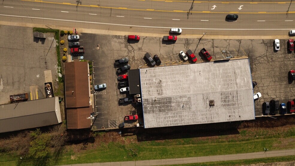 More Photos Of 1625 Commerce St, Wellsburg Auto Dealership For Sale