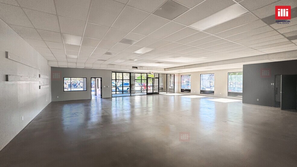 More Photos Of 650-728 N Moorpark Rd, Thousand Oaks Unknown For Lease