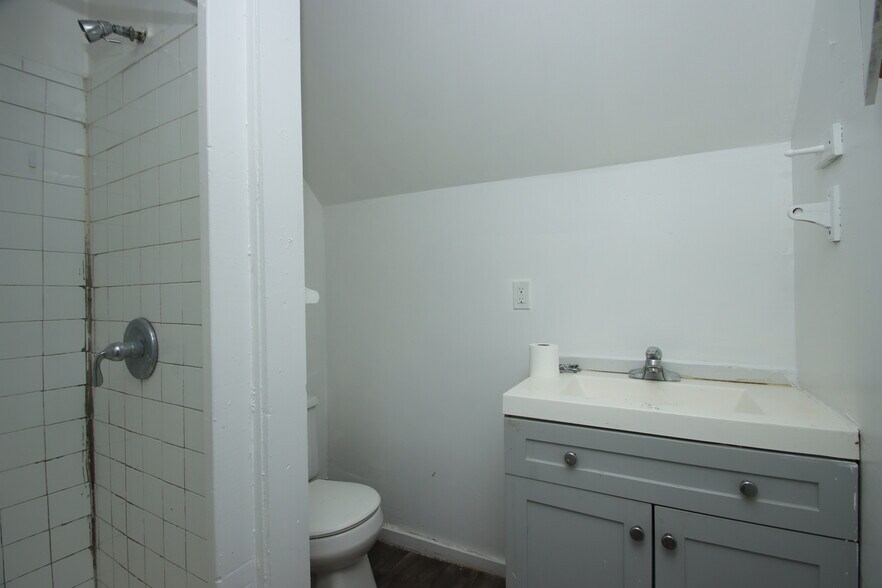 More Photos Of 578 Winchester Ave, New Haven Multifamily For Sale