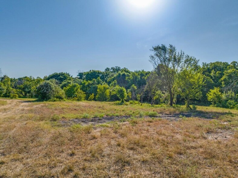 More Photos Of 3737 E Highway 199, Springtown Land For Sale