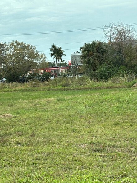 More Photos Of Park 82 Dr, Fort Myers Land For Sale