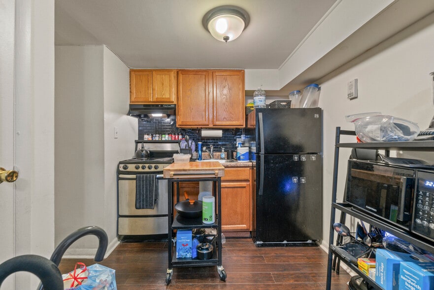 More Photos Of 1816 Saint Paul St, Baltimore Multifamily For Sale