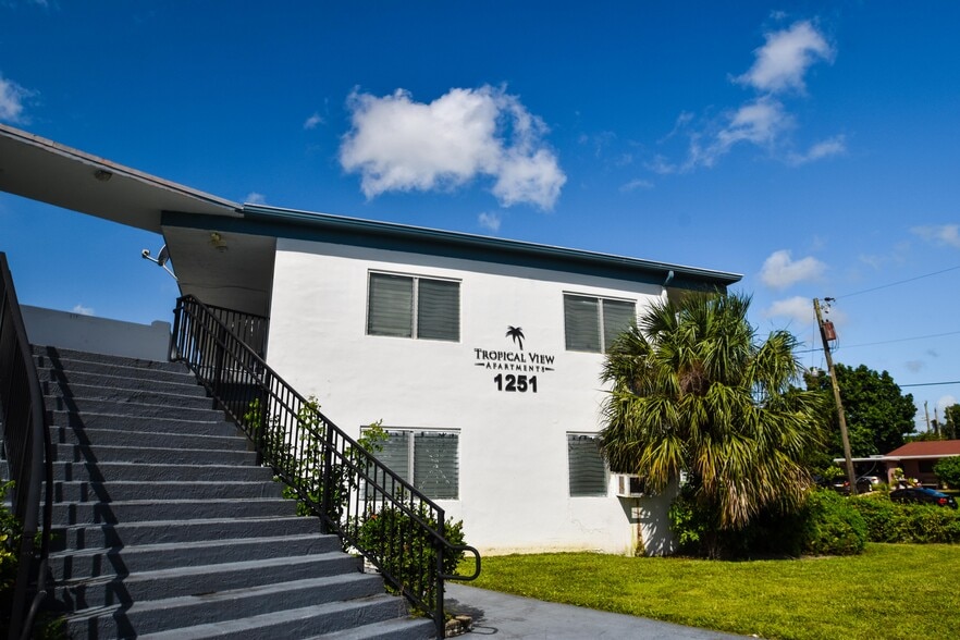 More Photos Of 1241-1251 W River Dr, Margate Apartments For Sale