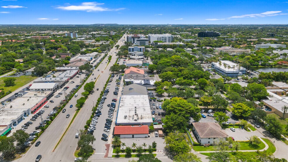 More Photos Of 9866 W Sample Rd, Coral Springs Storefront Retail Office For Lease