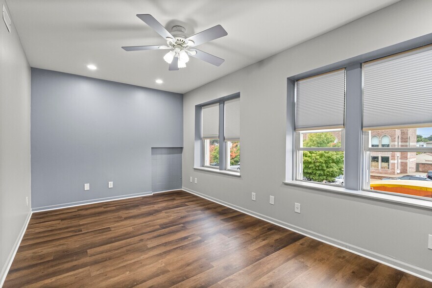 More Photos Of 5920 Chase Rd, Dearborn General Retail For Lease