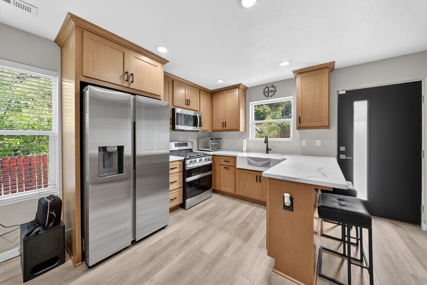 More Photos Of 919 Old Canyon Rd, Fremont Multifamily For Sale