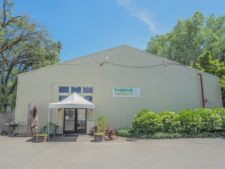 More Photos Of 30-36 Mill St, Healdsburg Warehouse For Lease