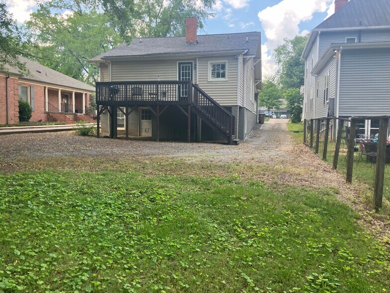 More Photos Of 415 W Warren St, Shelby Office Residential For Sale