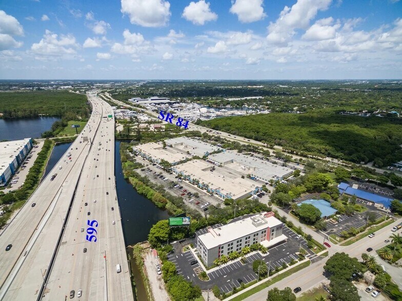 More Photos Of 2860 W State Road 84, Fort Lauderdale Office For Lease