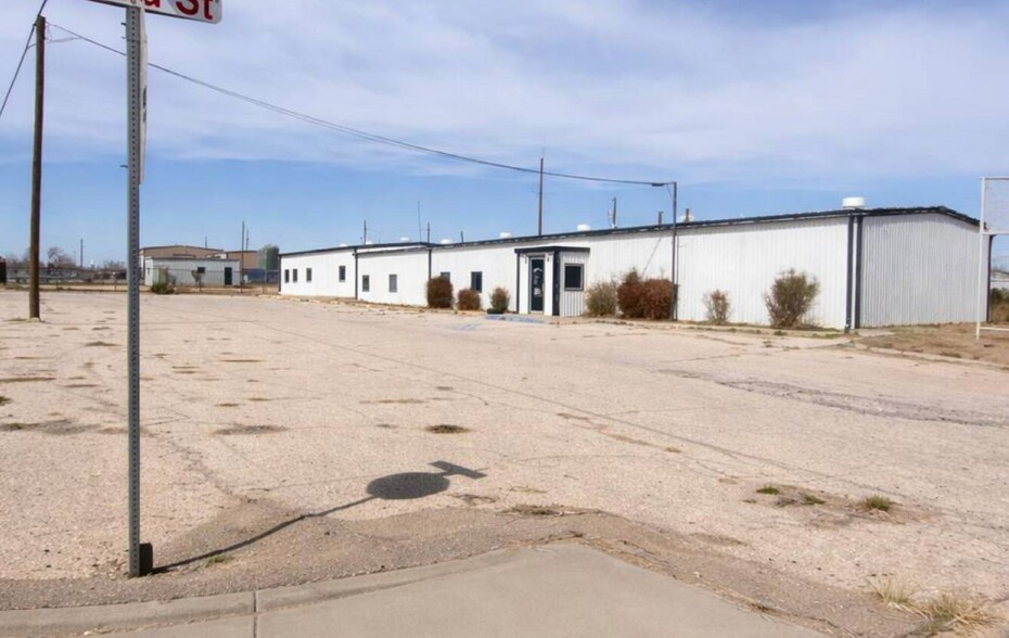 Primary Photo Of 308 Texas Ave, Eunice Warehouse For Sale