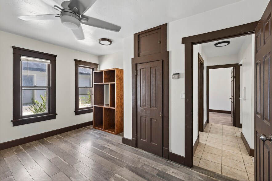 More Photos Of 2091 Locust Rd, Montrose Apartments For Sale