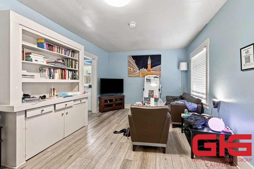 More Photos Of 146-154 N Holliston Ave, Pasadena Rehabilitation Center For Sale