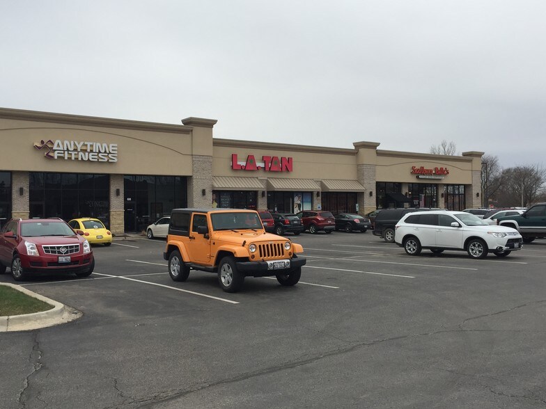 More Photos Of 58-98 E Schoolhouse Rd, Yorkville General Retail For Sale