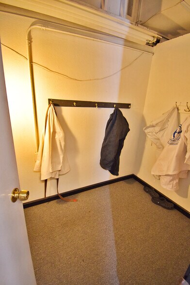 More Photos Of 2005-2009 Central Ave, Ceres Freestanding For Sale