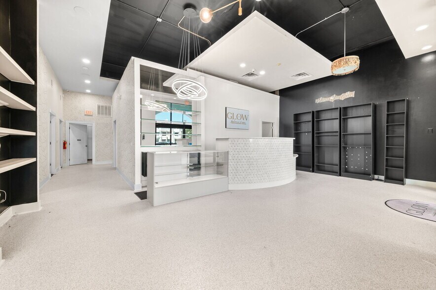 More Photos Of 128-138 SeaGrove Main St, Saint Augustine Restaurant For Lease
