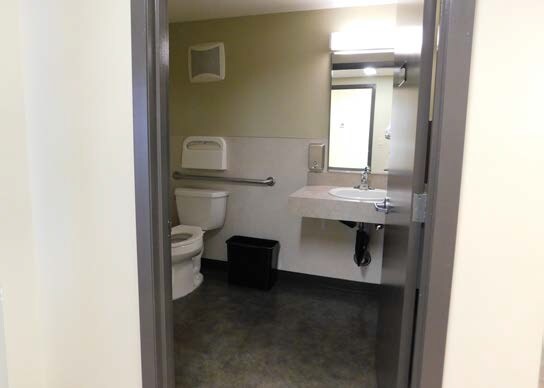 More Photos Of 1504 Fryar Ave, Sumner Unknown For Lease