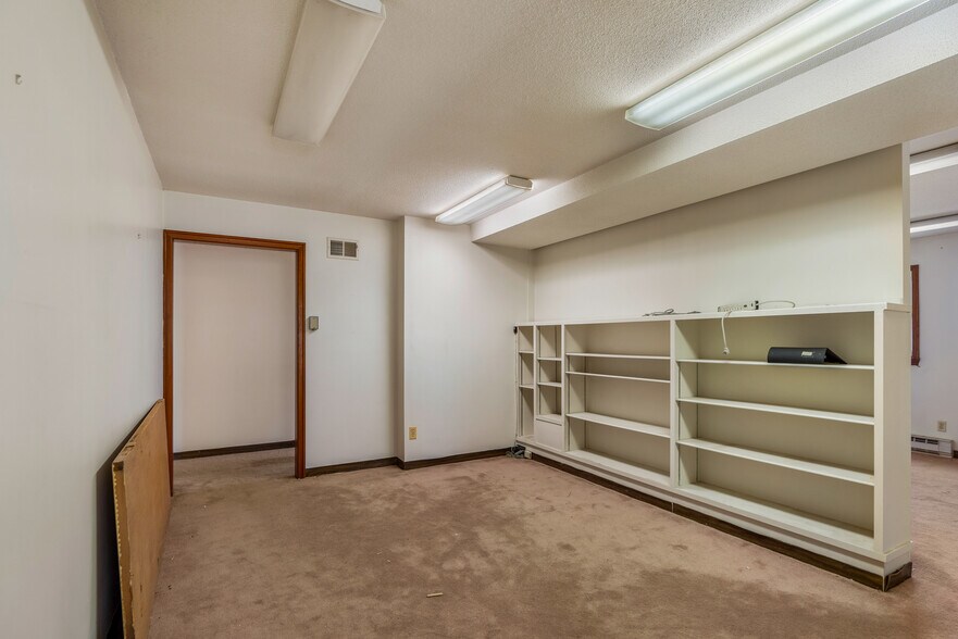 More Photos Of ,  Unknown For Sale