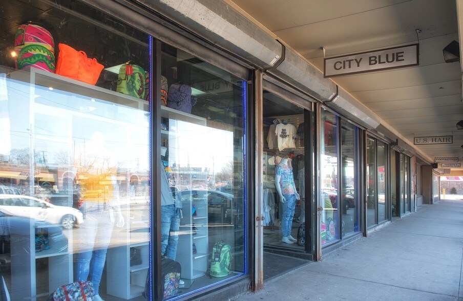 More Photos Of 13520-13620 Euclid Ave, Cleveland Storefront For Sale