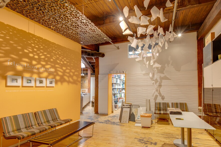 More Photos Of 1000 N Halsted St, Chicago Loft Creative Space For Lease