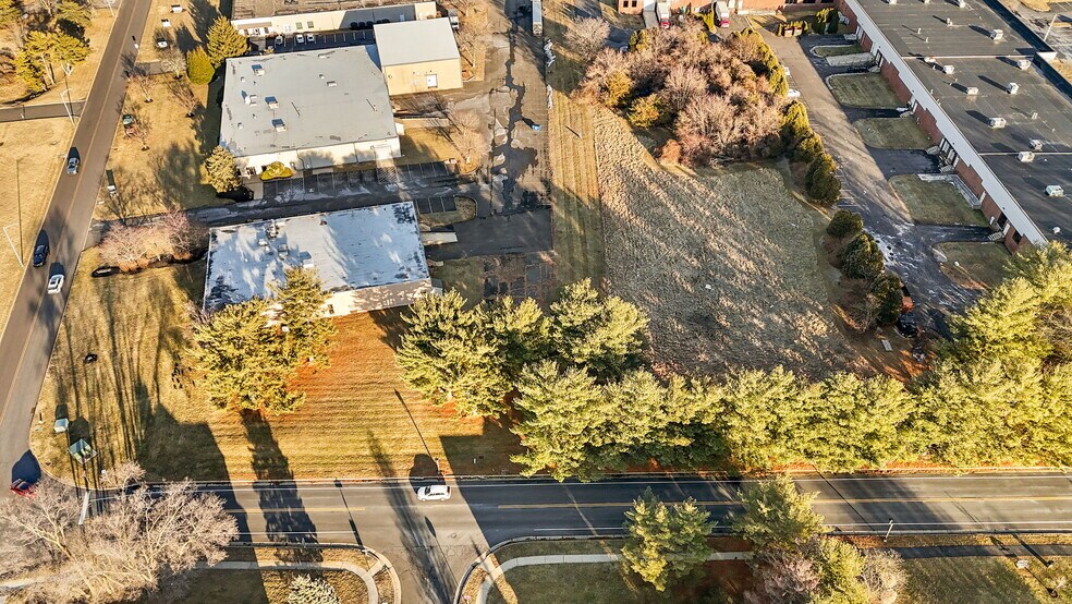 More Photos Of 2 Pheasant Run, Newtown Research And Development For Sale