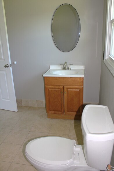 More Photos Of 1402 Rucker Blvd, Enterprise Office For Sale