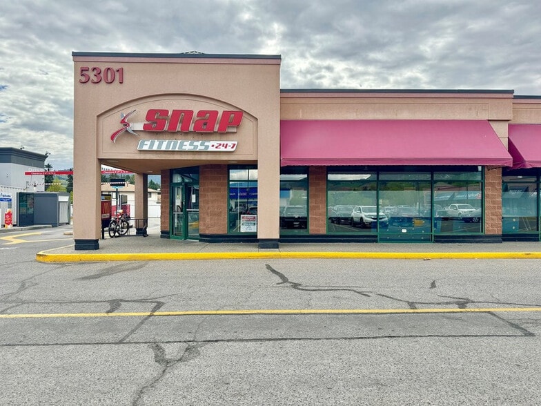 More Photos Of 5301 25th Ave, Vernon Freestanding For Lease
