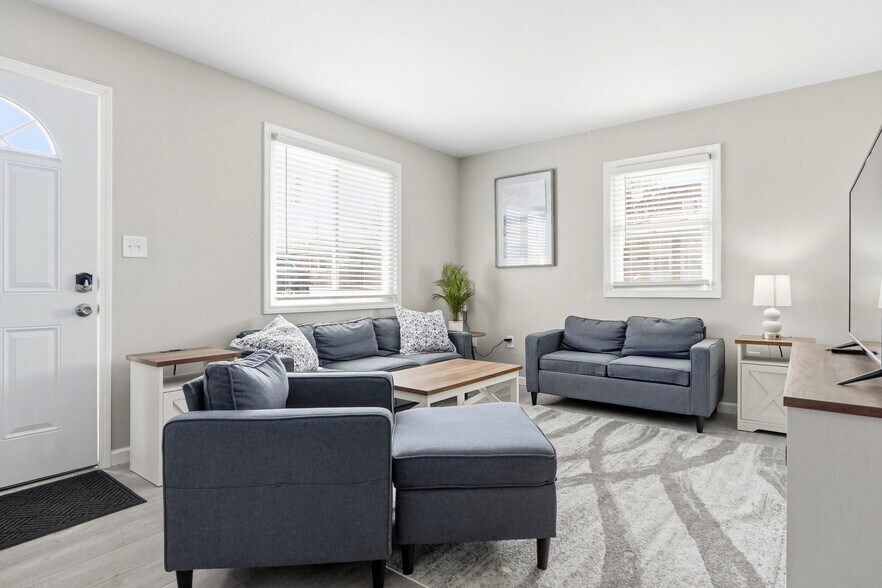 More Photos Of 7559 Mentor Ave, Mentor Apartments For Sale