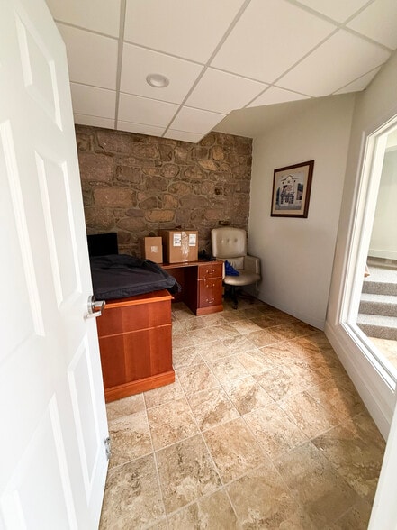 More Photos Of 1000 Ridge Rd, Pottstown Bank For Sale