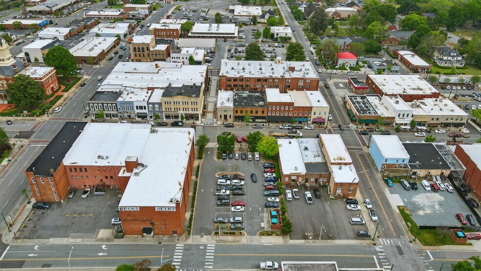More Photos Of 315 W Morgan St, Monroe Auto Repair For Sale