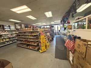 More Photos Of 4017-4019 W 63rd St, Chicago Storefront For Sale
