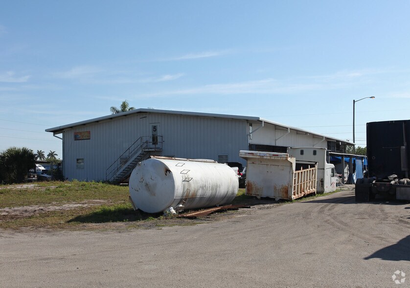 Primary Photo Of 2269 Indian Rd, West Palm Beach Warehouse For Lease