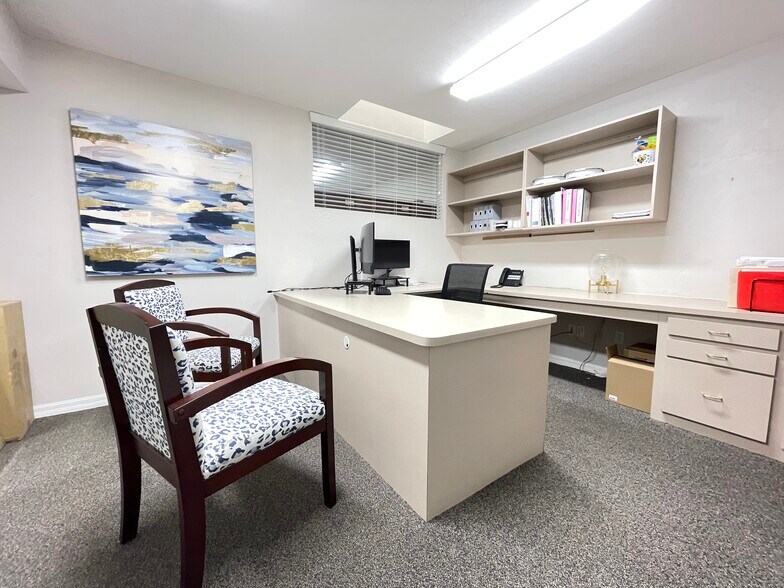 More Photos Of 6208 NW 43rd St, Gainesville Office For Lease