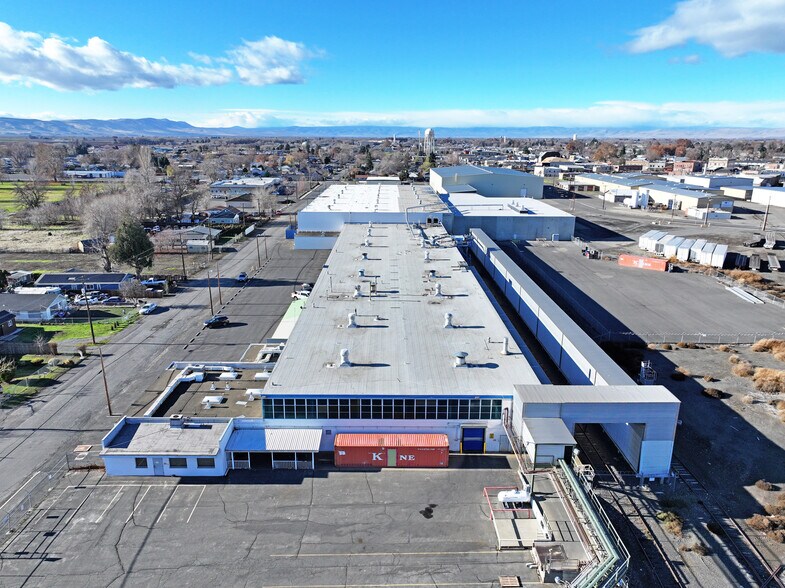 More Photos Of 45 E 3rd Ave, Toppenish Manufacturing For Sale