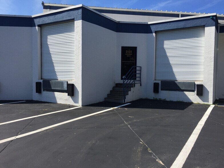 More Photos Of 3120-3131 E Riverside Dr, Fort Myers Research And Development For Sale