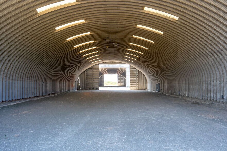 More Photos Of 992 FM 81, Goliad Warehouse For Sale