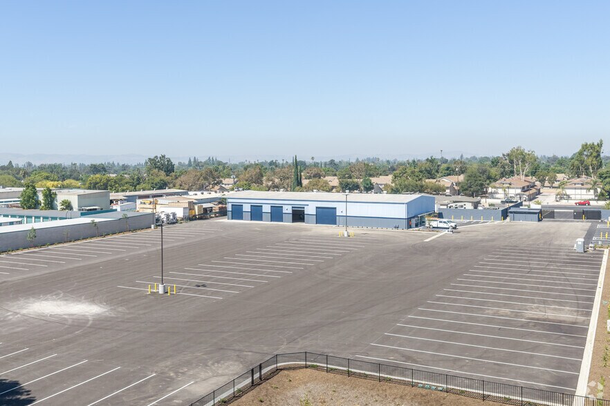 More Photos Of 1633 S Campus Ave, Ontario Warehouse For Lease